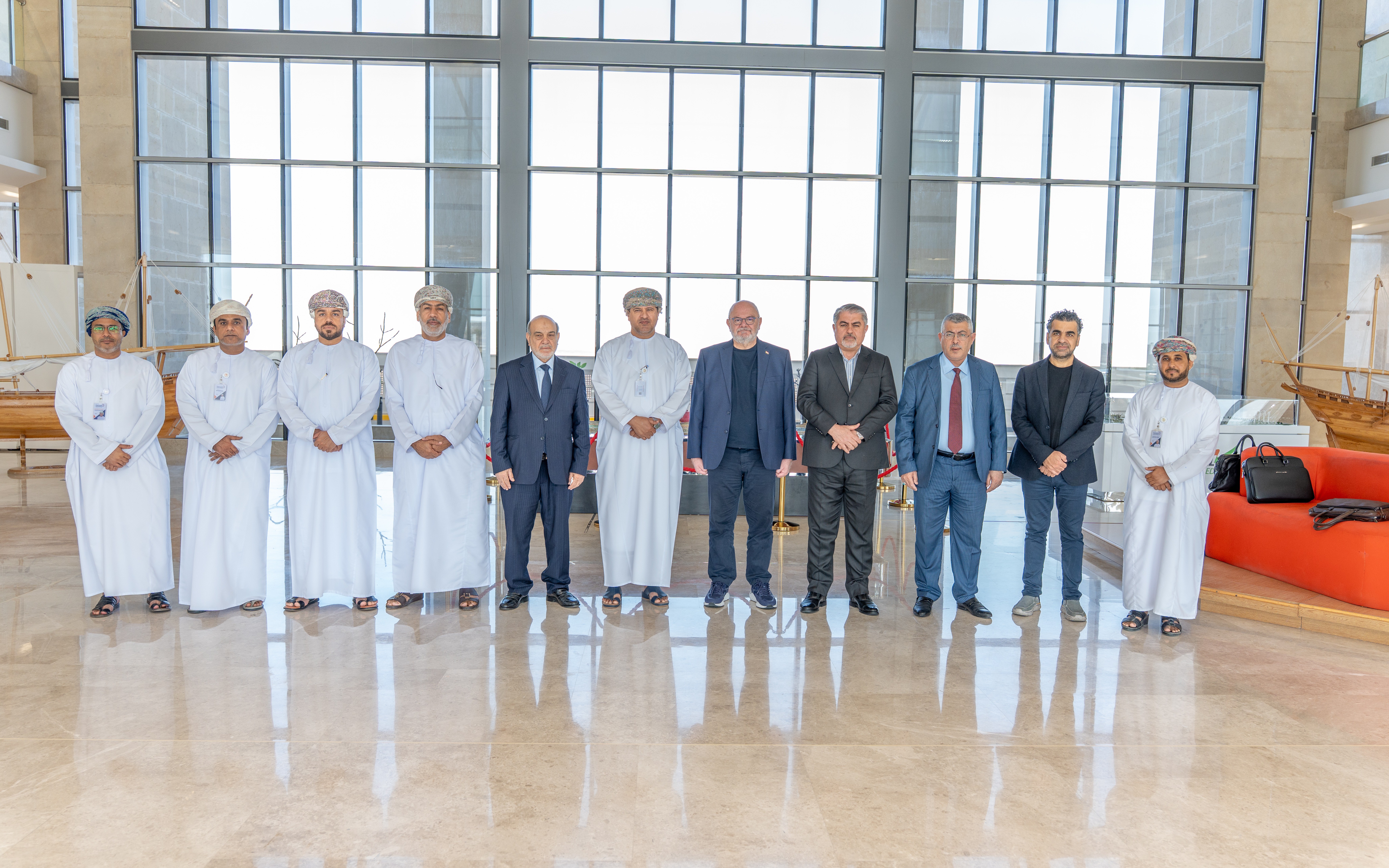 Iraqi delegation explores investment opportunities in SEZAD